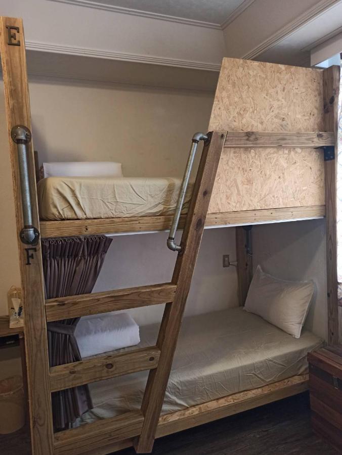 Donghe Surf Shop & Hostel Екстер'єр фото