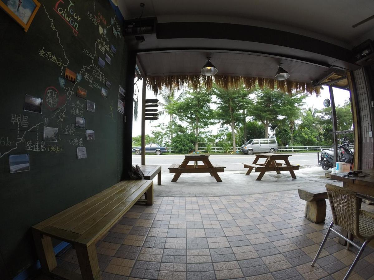 Donghe Surf Shop & Hostel Екстер'єр фото