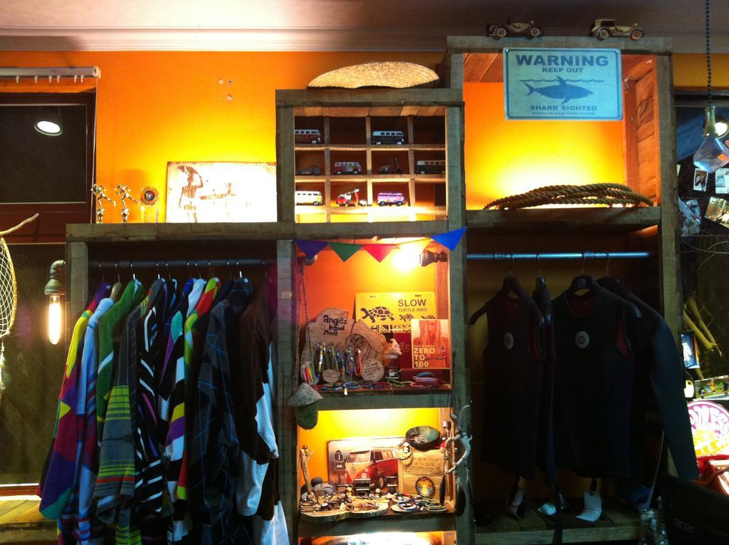 Donghe Surf Shop & Hostel Екстер'єр фото