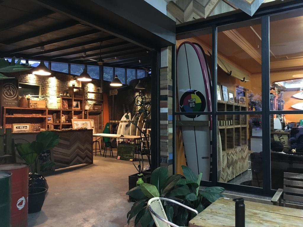 Donghe Surf Shop & Hostel Екстер'єр фото